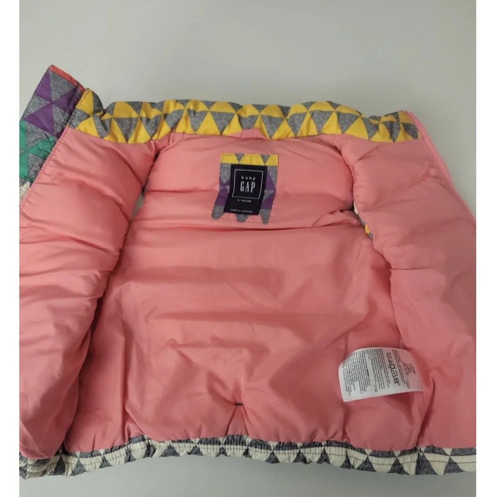 Baby Gap Toddler Girls Geometric Triangle Puffer Vest Pink Purple Yellow 2 Years